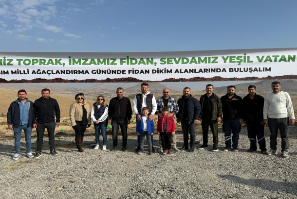 KONTİMDER yönetim kurulu ve dernek üyeleri 11 Kasım Milli Ağaçlandırma Günü fidan dikim törenine katıldı.